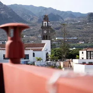 Tenohomes Rustic House With Terrace & Nature Views Сasa de vacaciones